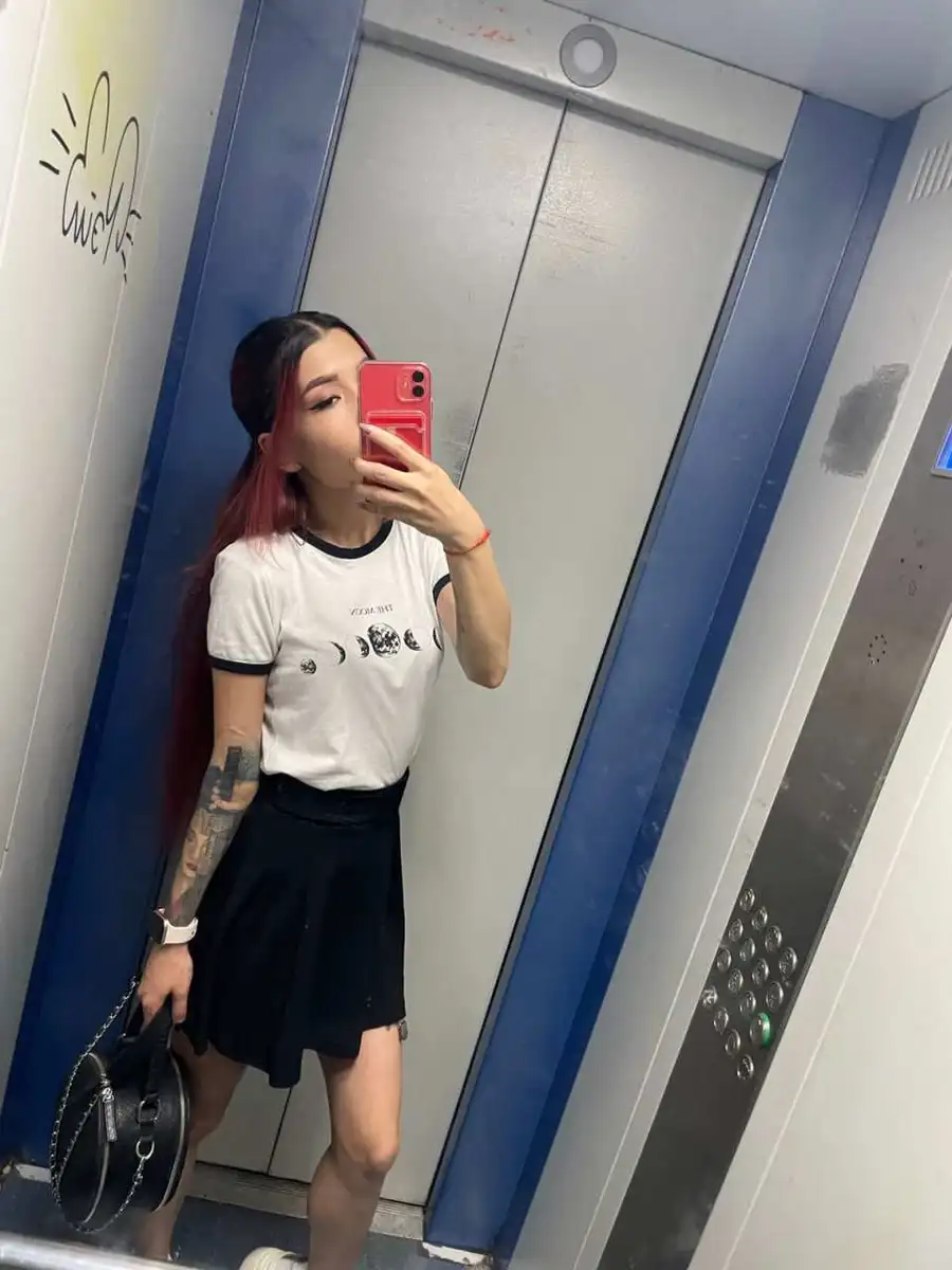 Adele escort in Dubai