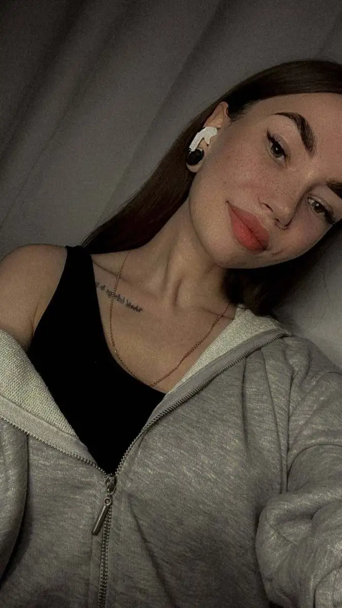 Adriana escort in Dubai