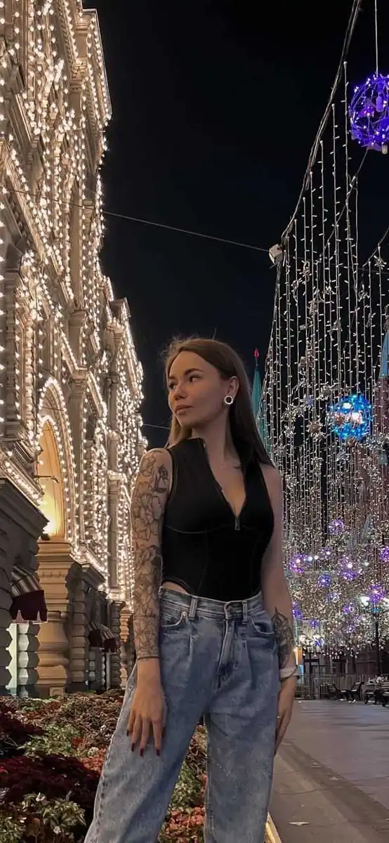 Adriana escort in Dubai