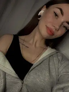 Adriana escort in Dubai