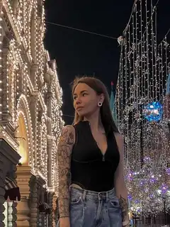 Adriana escort in Dubai