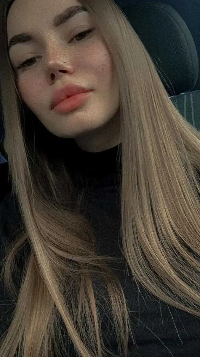 Adriana escort in Dubai