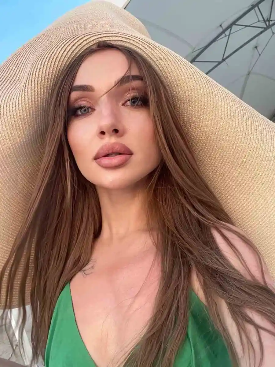 Agatha escort in Dubai