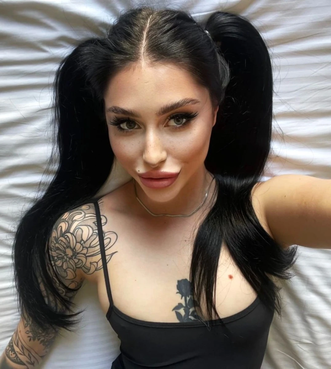 Aleks escort in Dubai