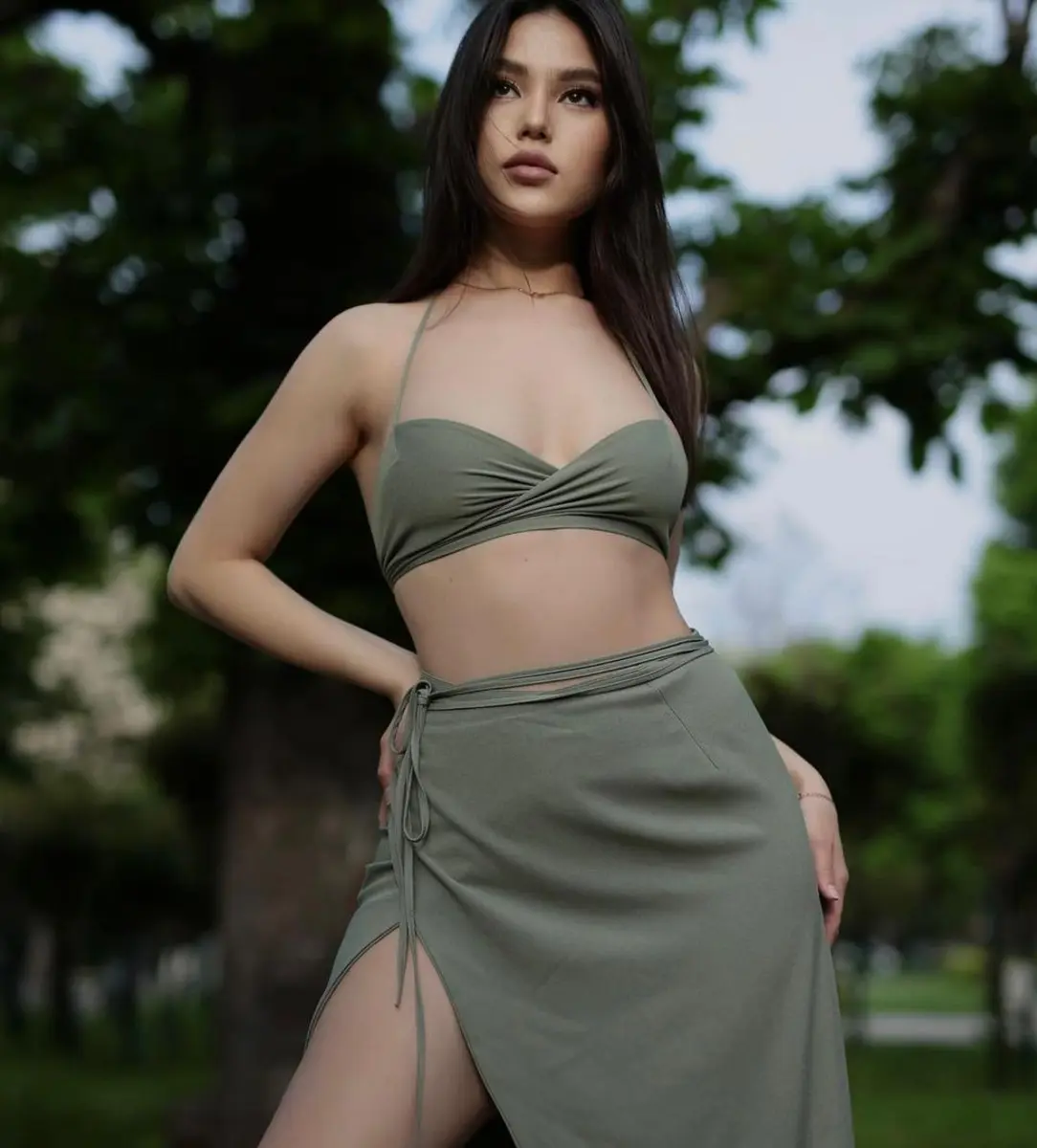 Alima escort in Dubai