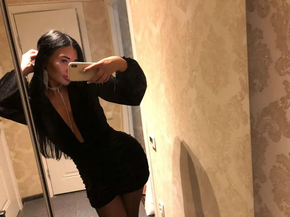 Alina escort in Dubai