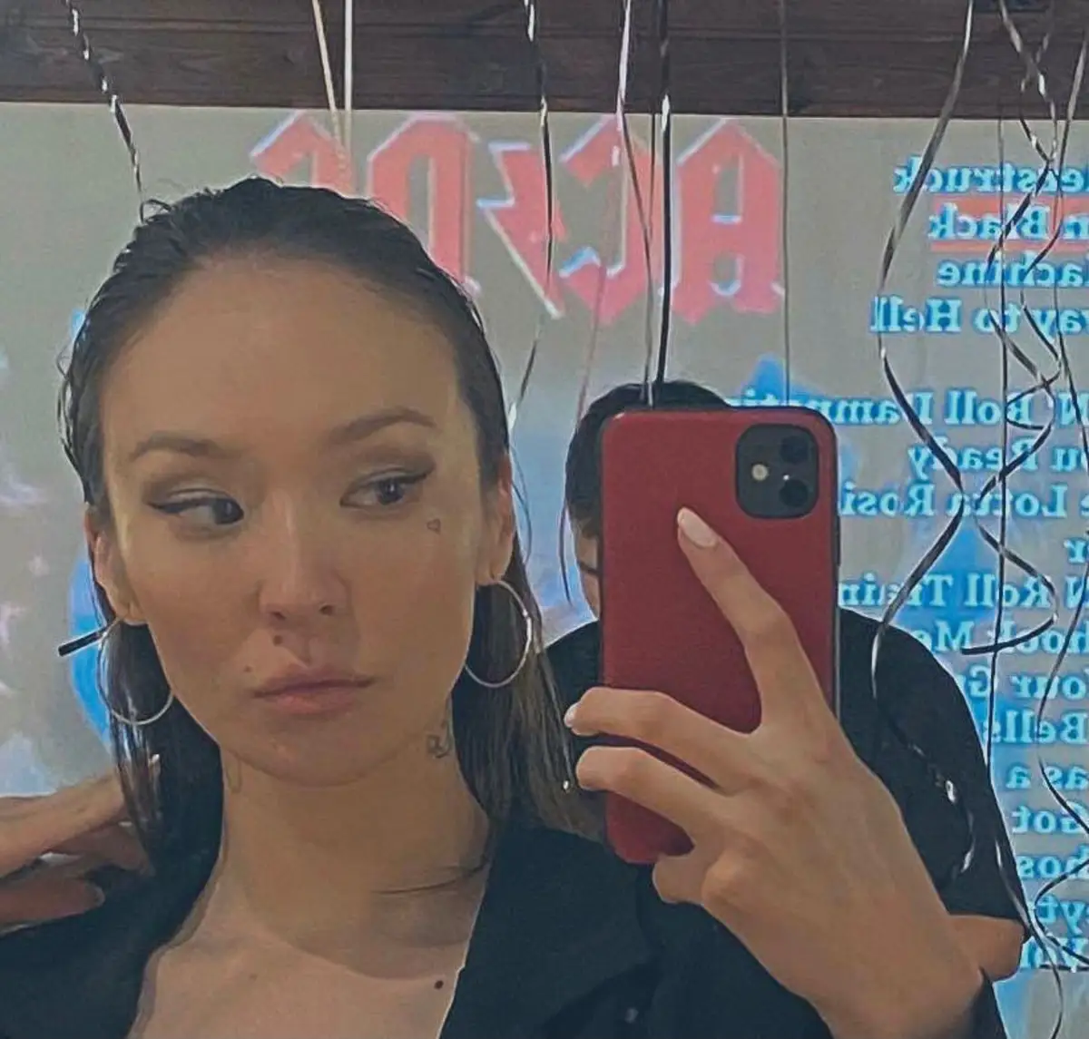 Amina escort in Dubai