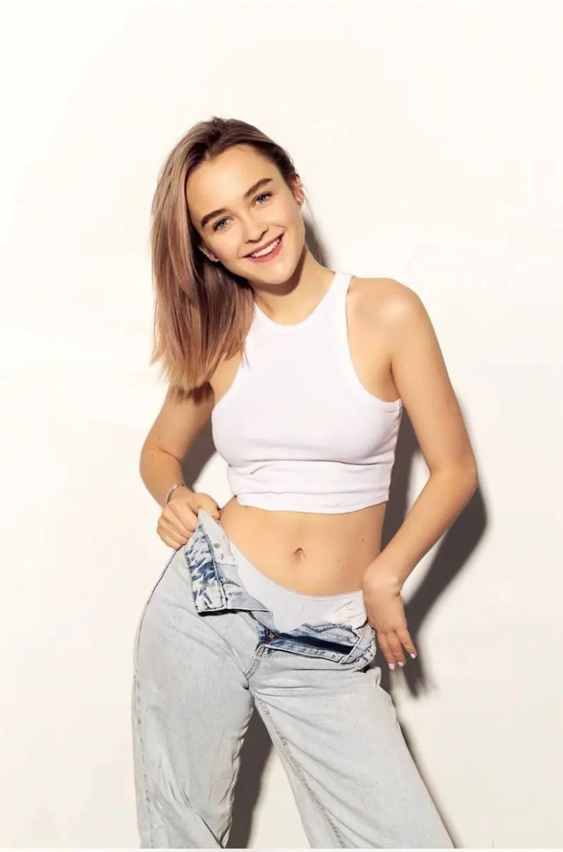 Anna escort in Dubai