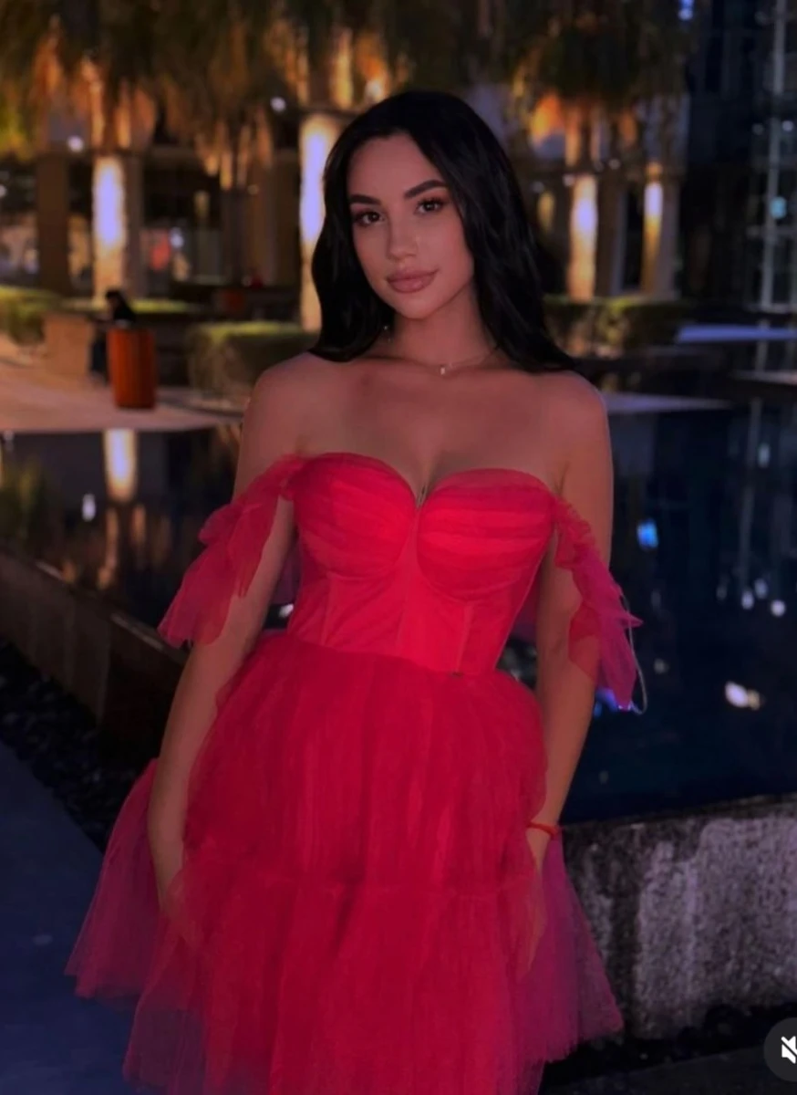Anna escort in Dubai