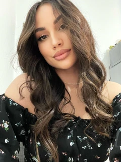 Anna escort in Dubai