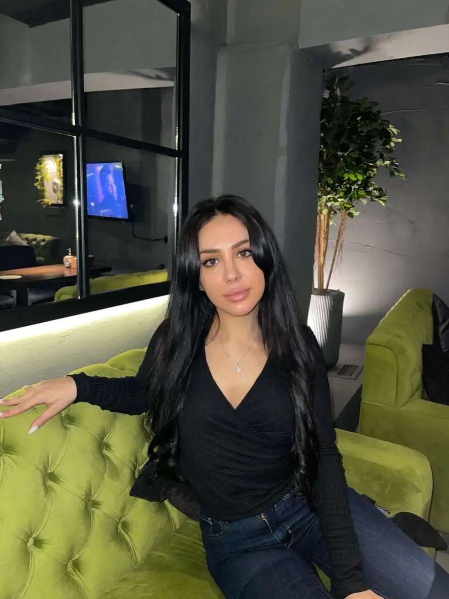 Asty escort in Dubai