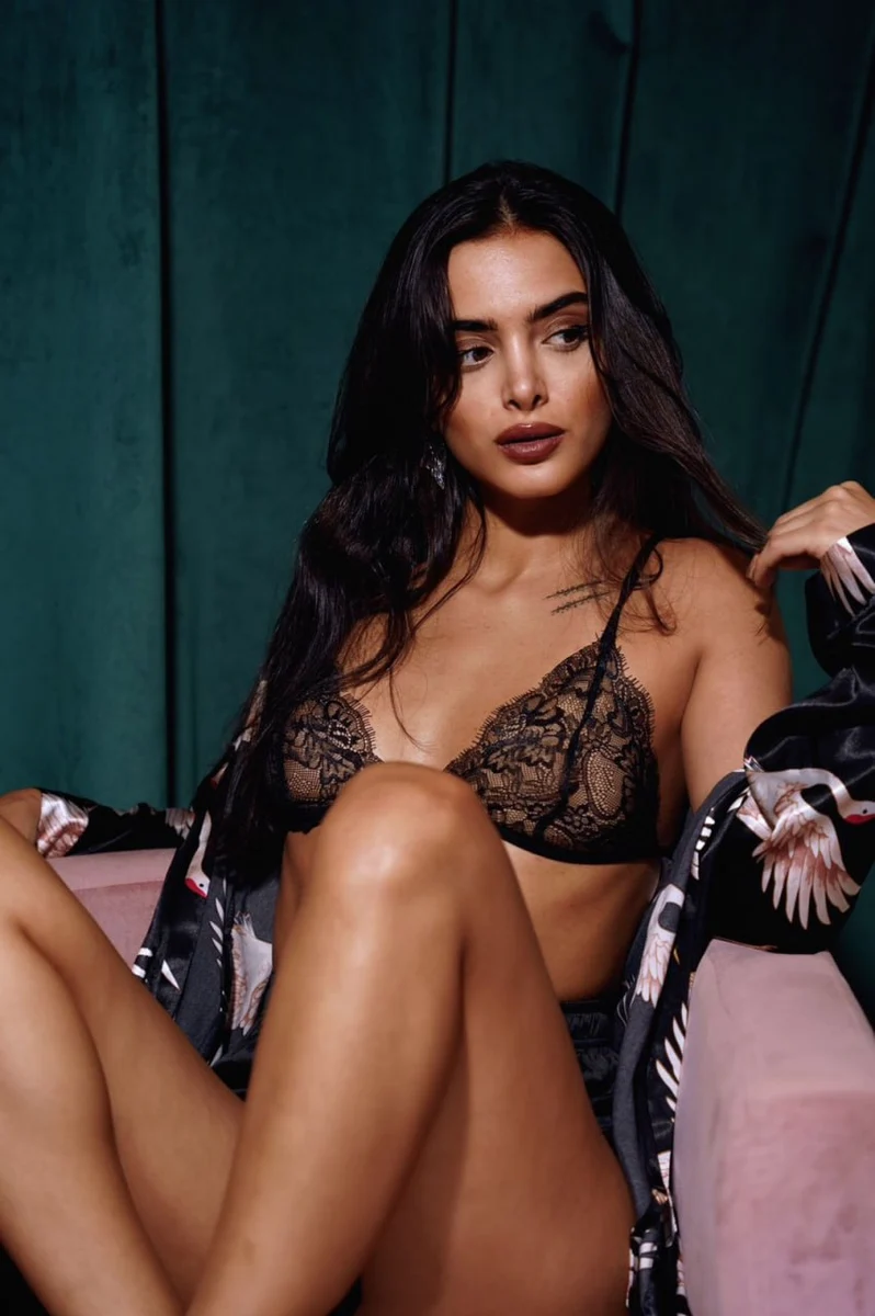 Ava escort in Dubai