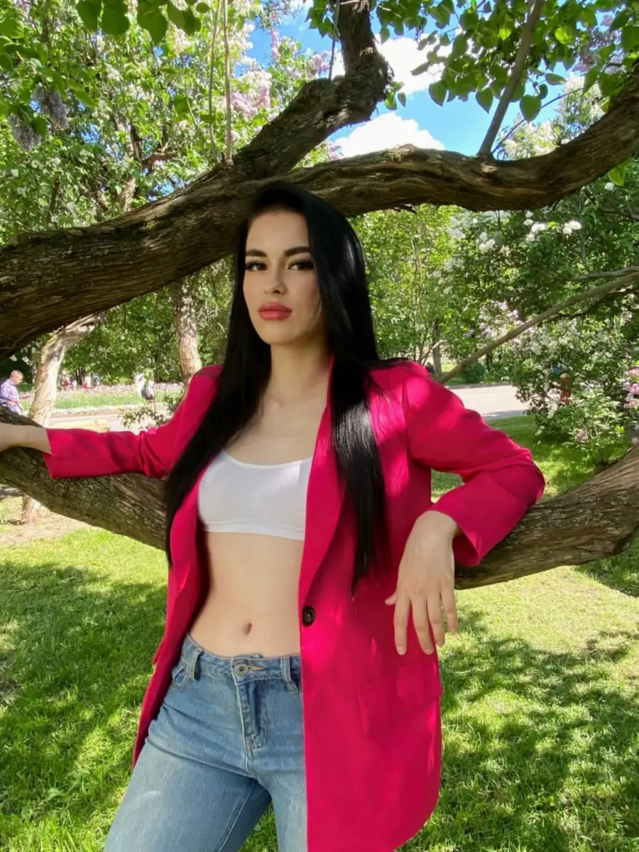 Camille escort in Dubai