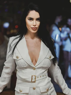 Carmen escort in Dubai