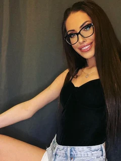 Charlie escort in Dubai