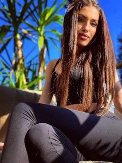 Charlie escort in Dubai