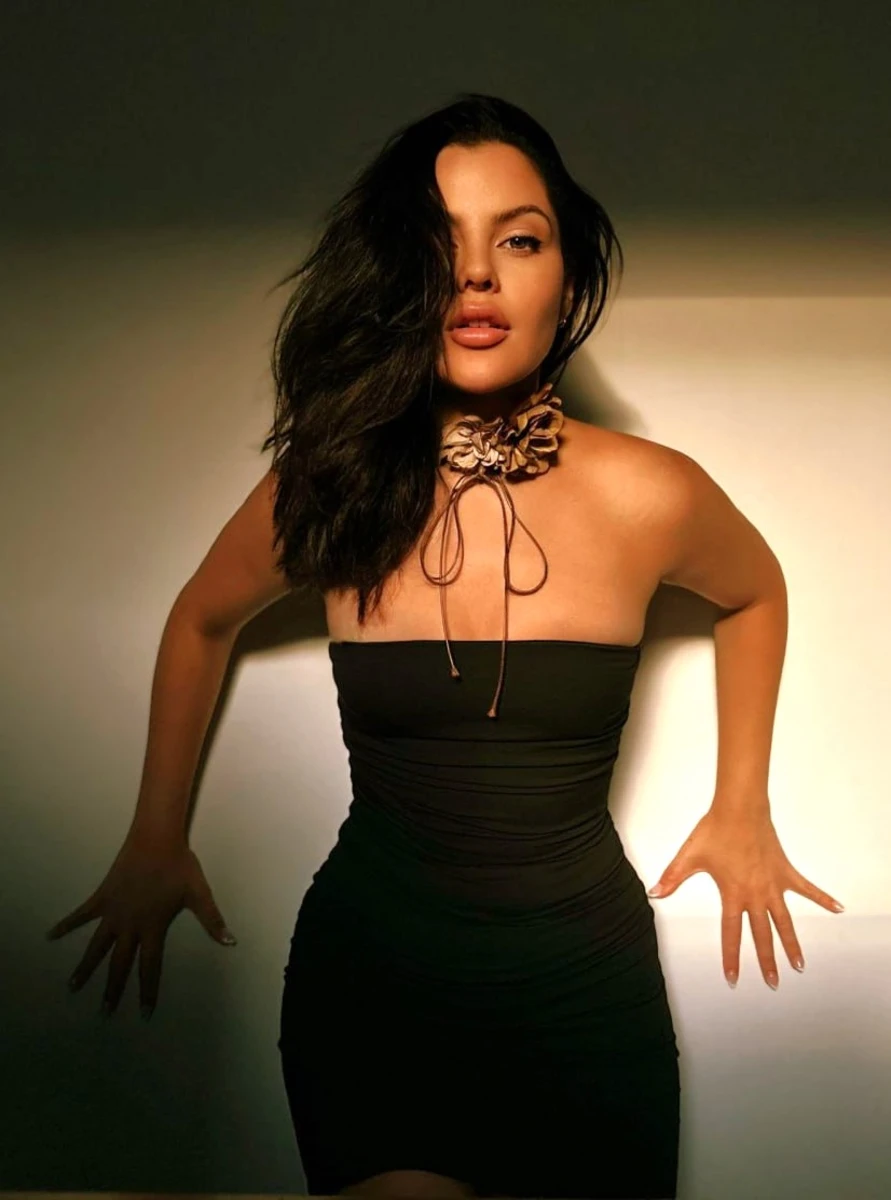 Clara escort in Dubai
