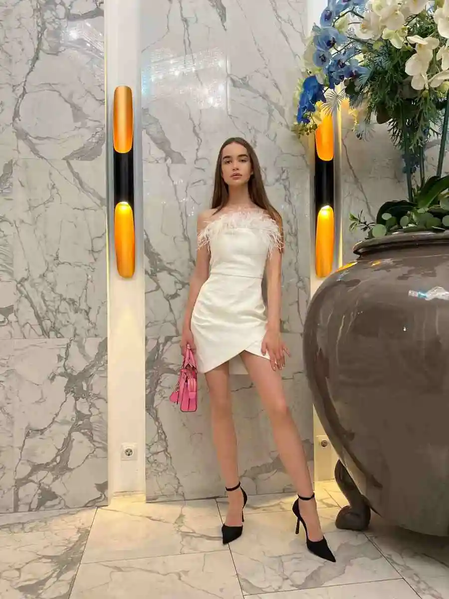 Cleo escort in Dubai