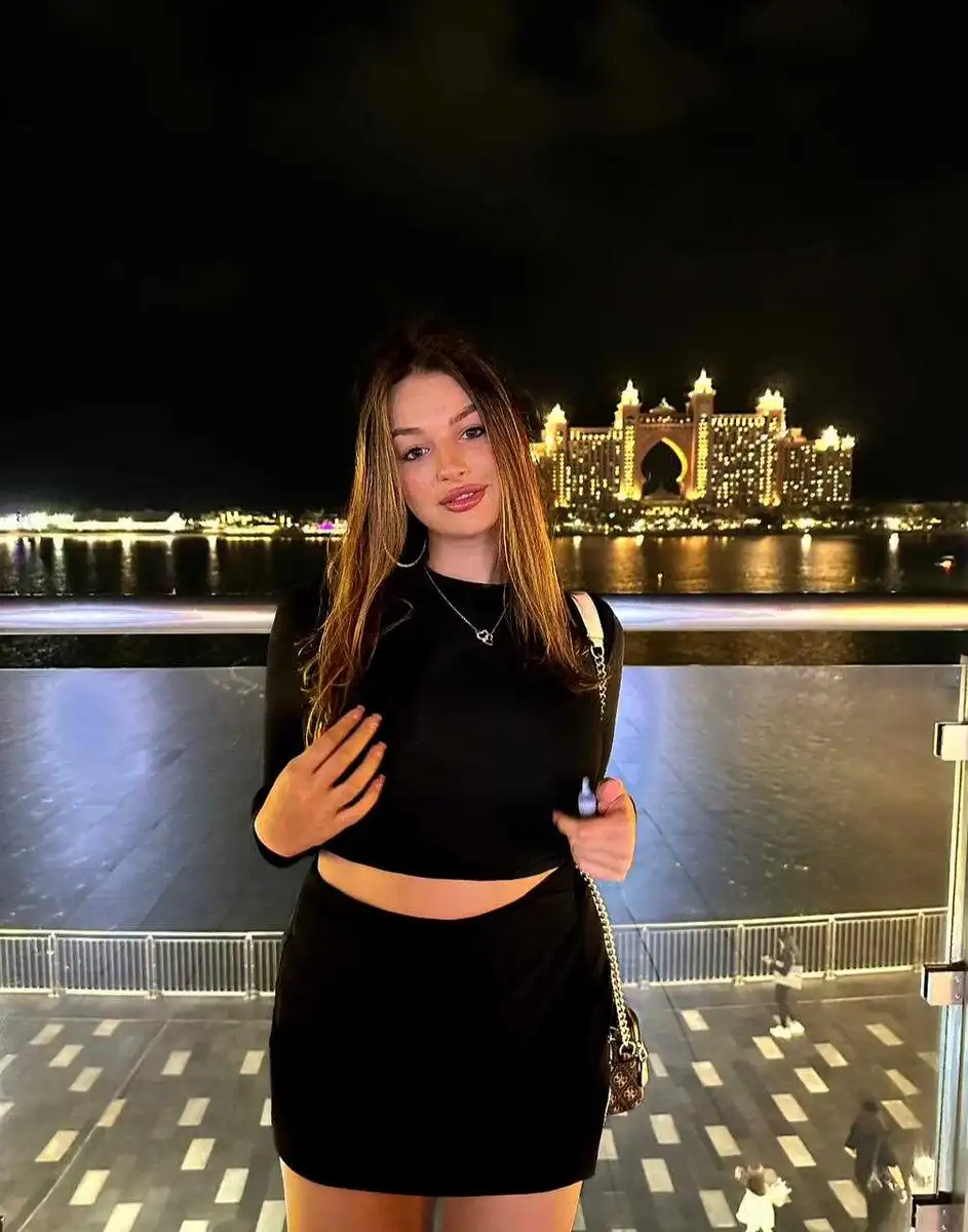 Dasha escort in Dubai