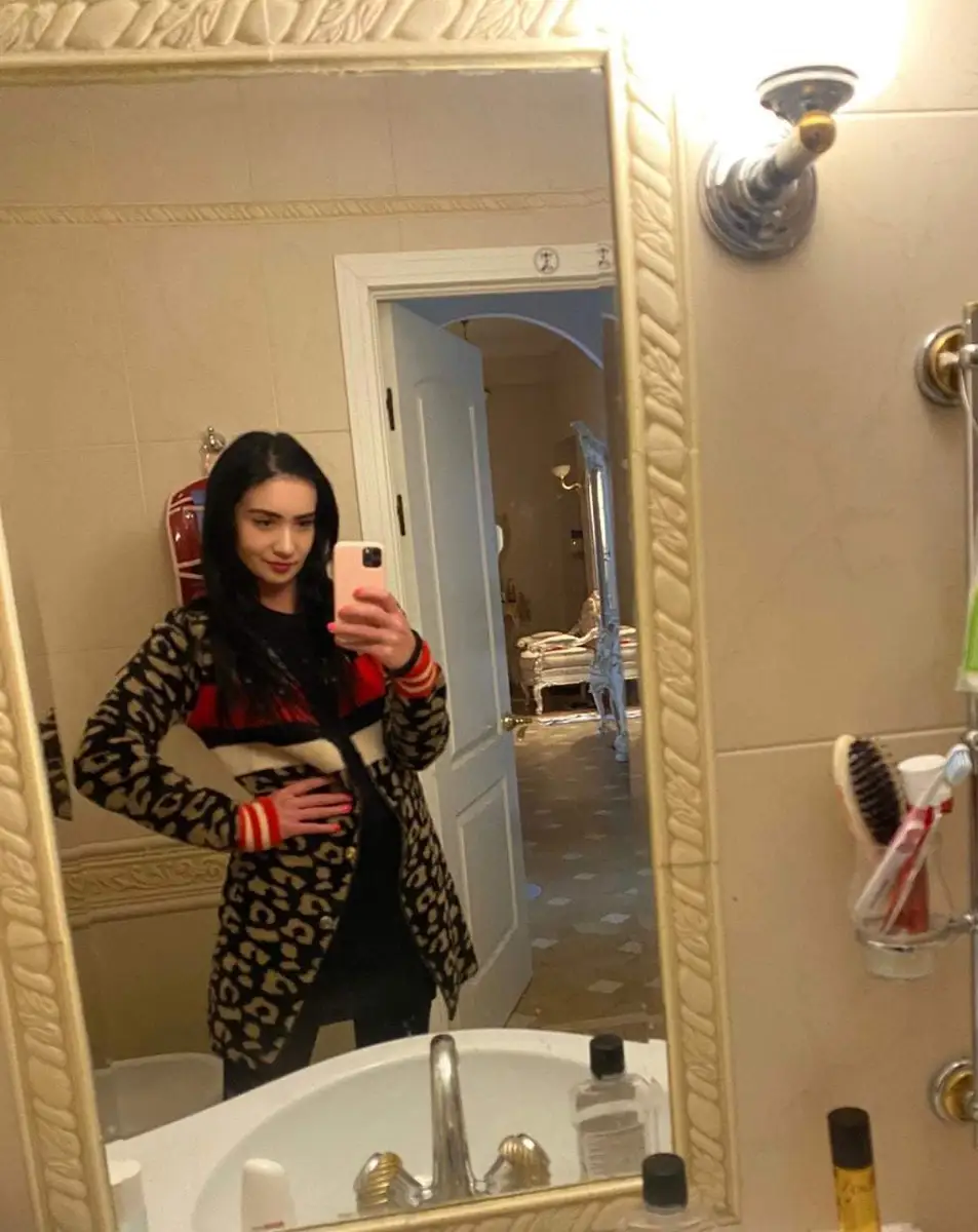 Dina escort in Dubai