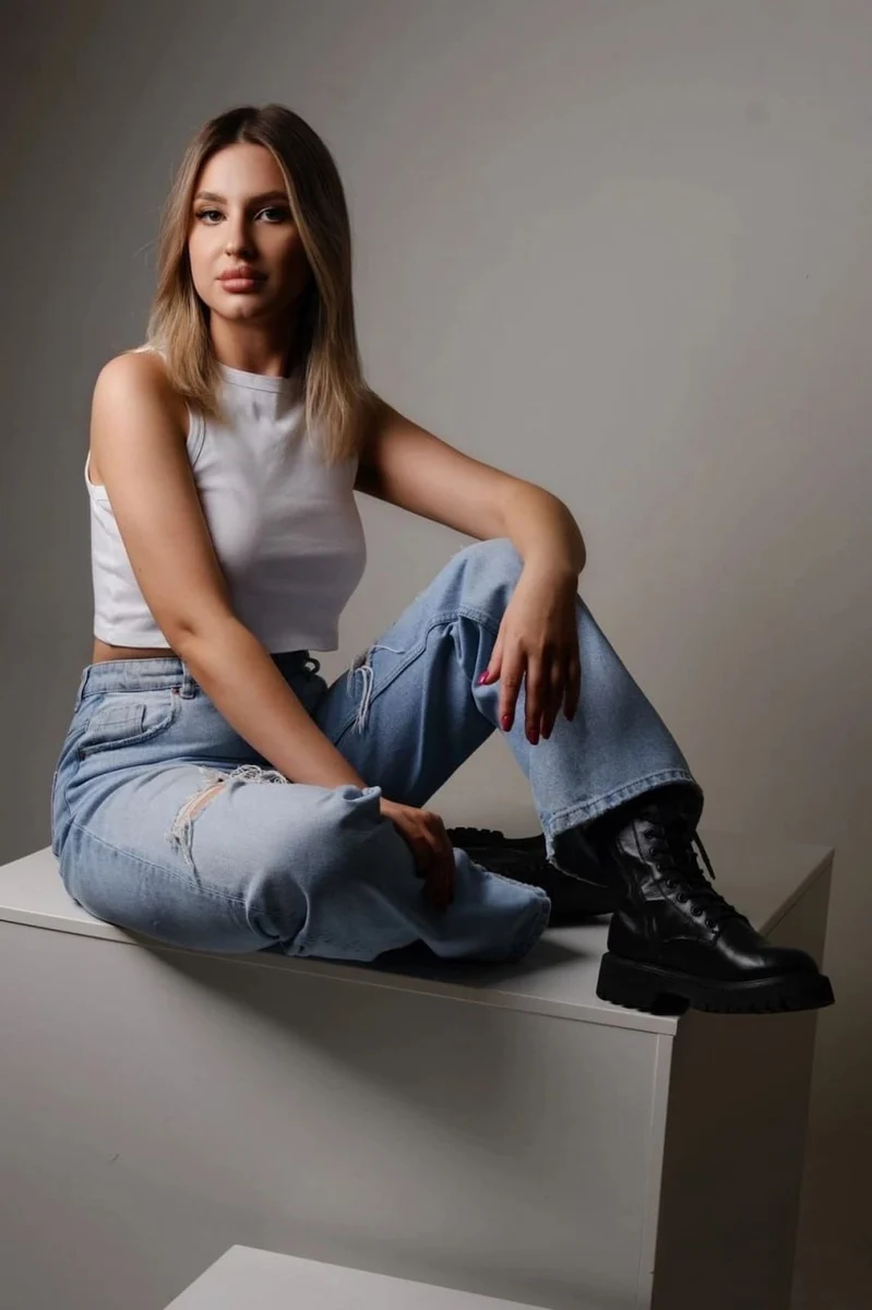 Evelina escort in Dubai
