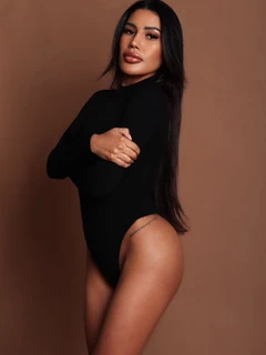 Gabriela escort in Dubai