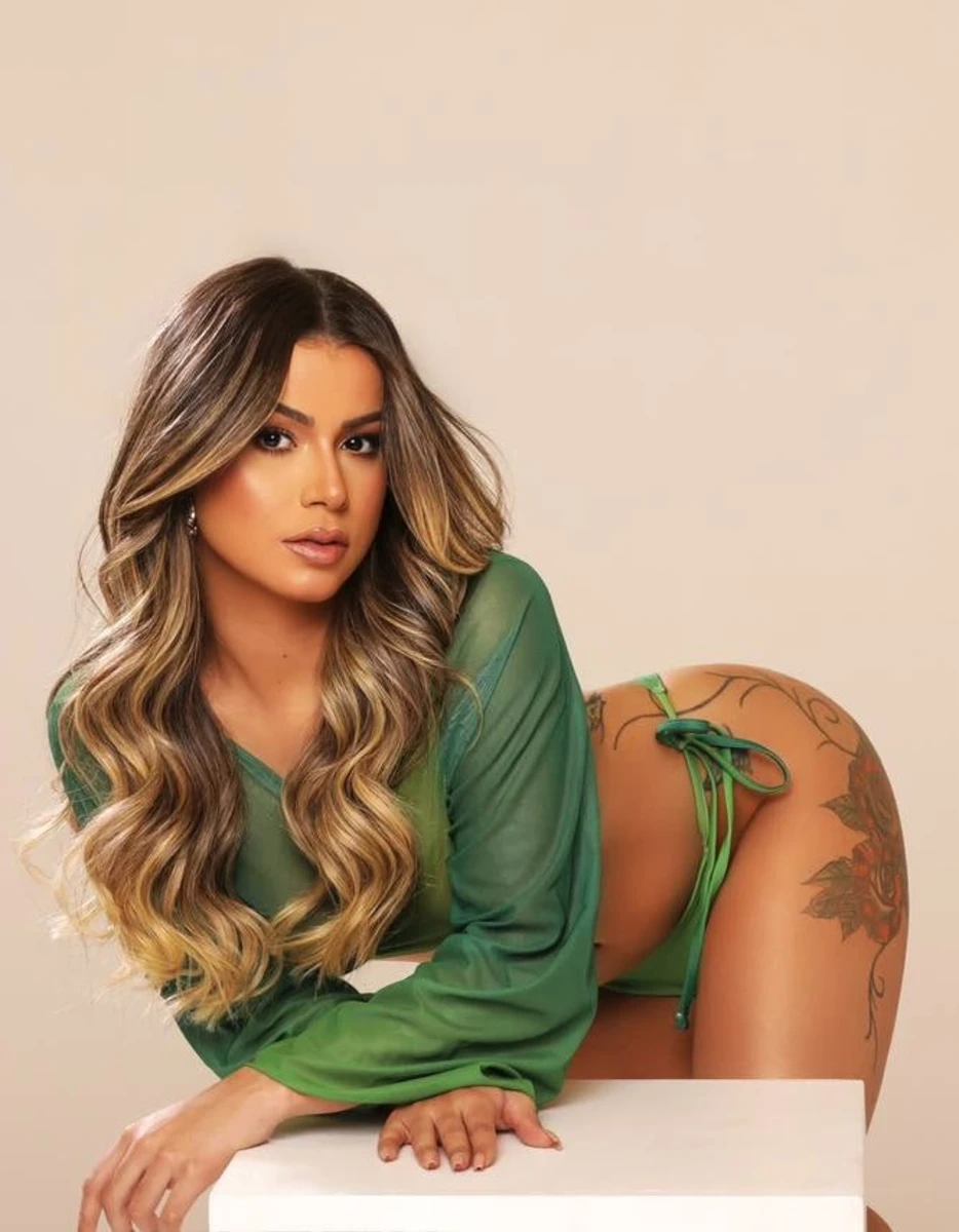 Hadassa escort in Dubai