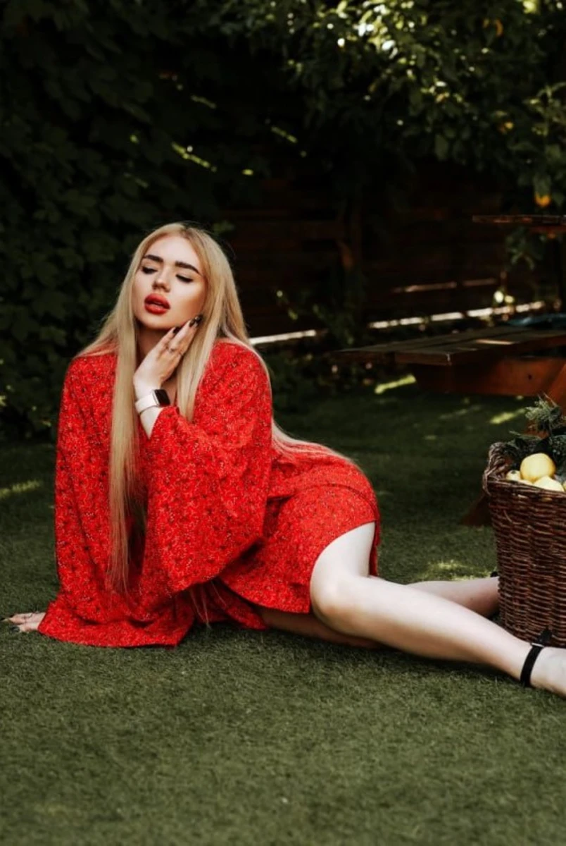 Inessa escort in Dubai
