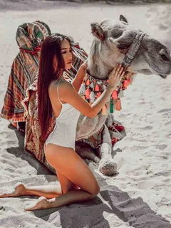 Karina  escort in Dubai