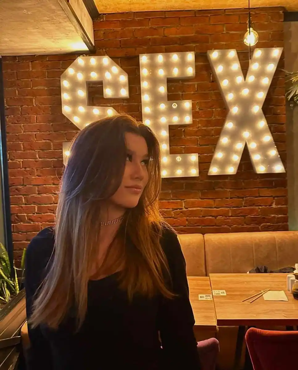 Lena escort in Dubai