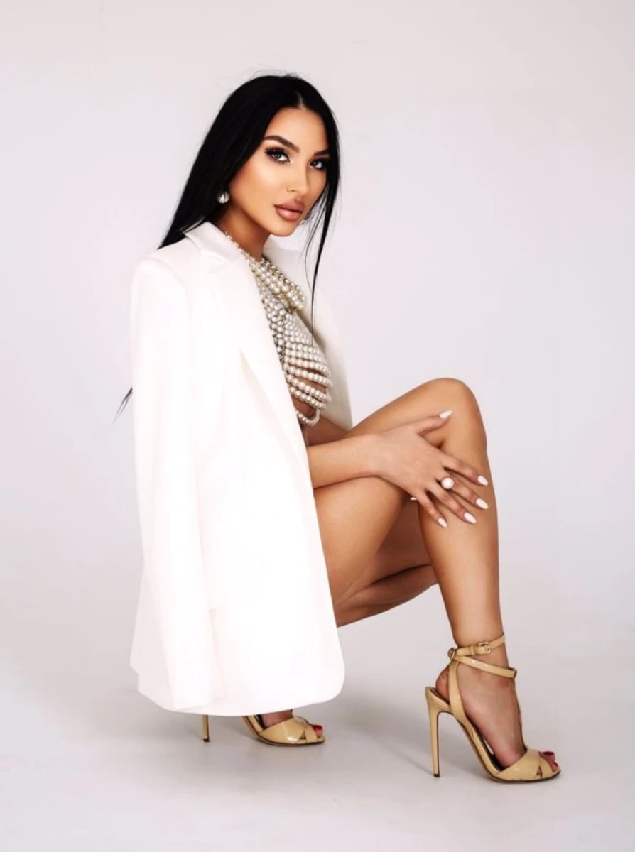 Lila escort in Dubai
