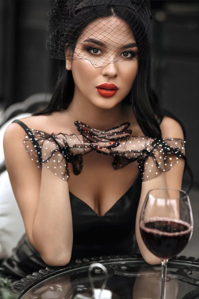 Lila escort in Dubai