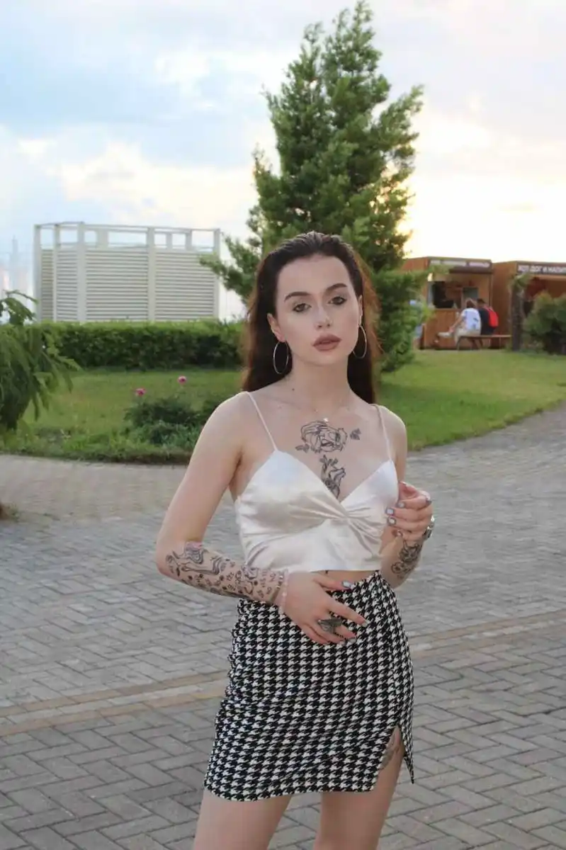 Lina escort in Dubai