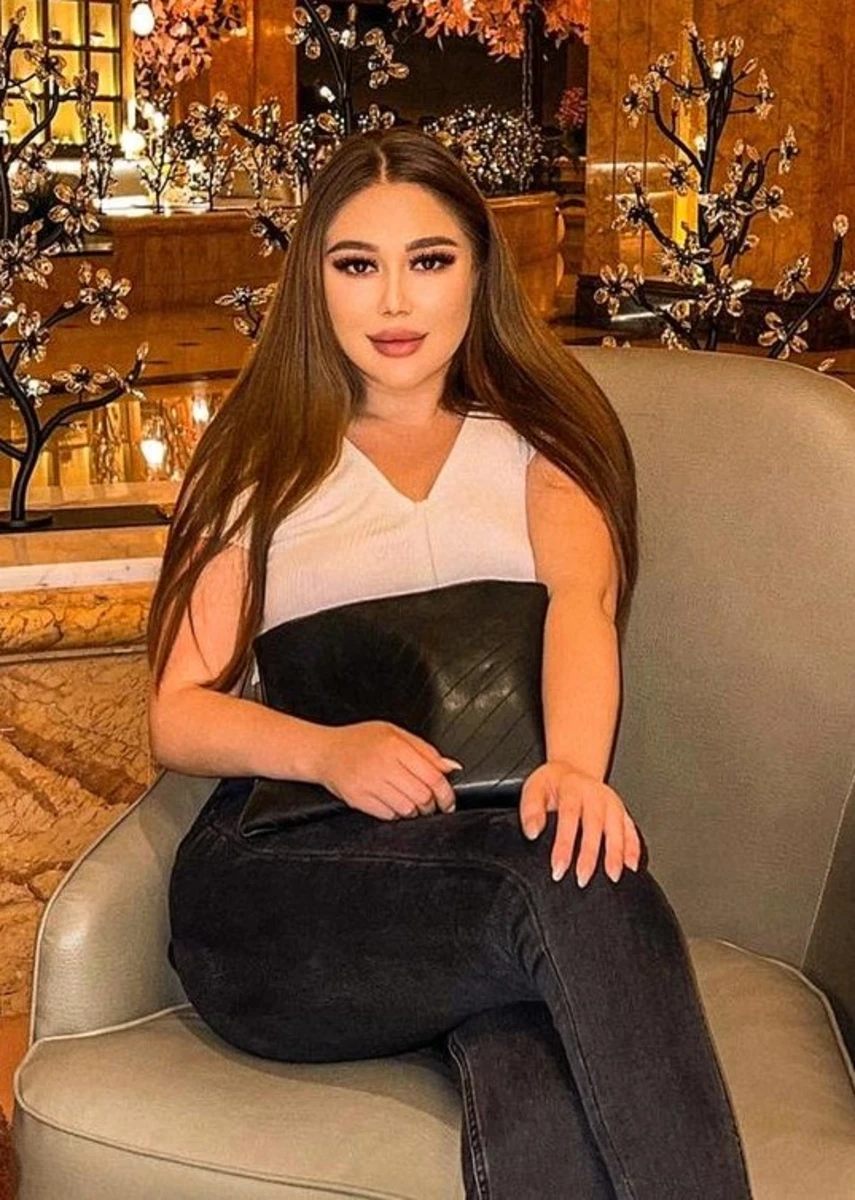  Liya escort in Dubai