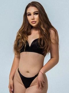  Liya escort in Dubai