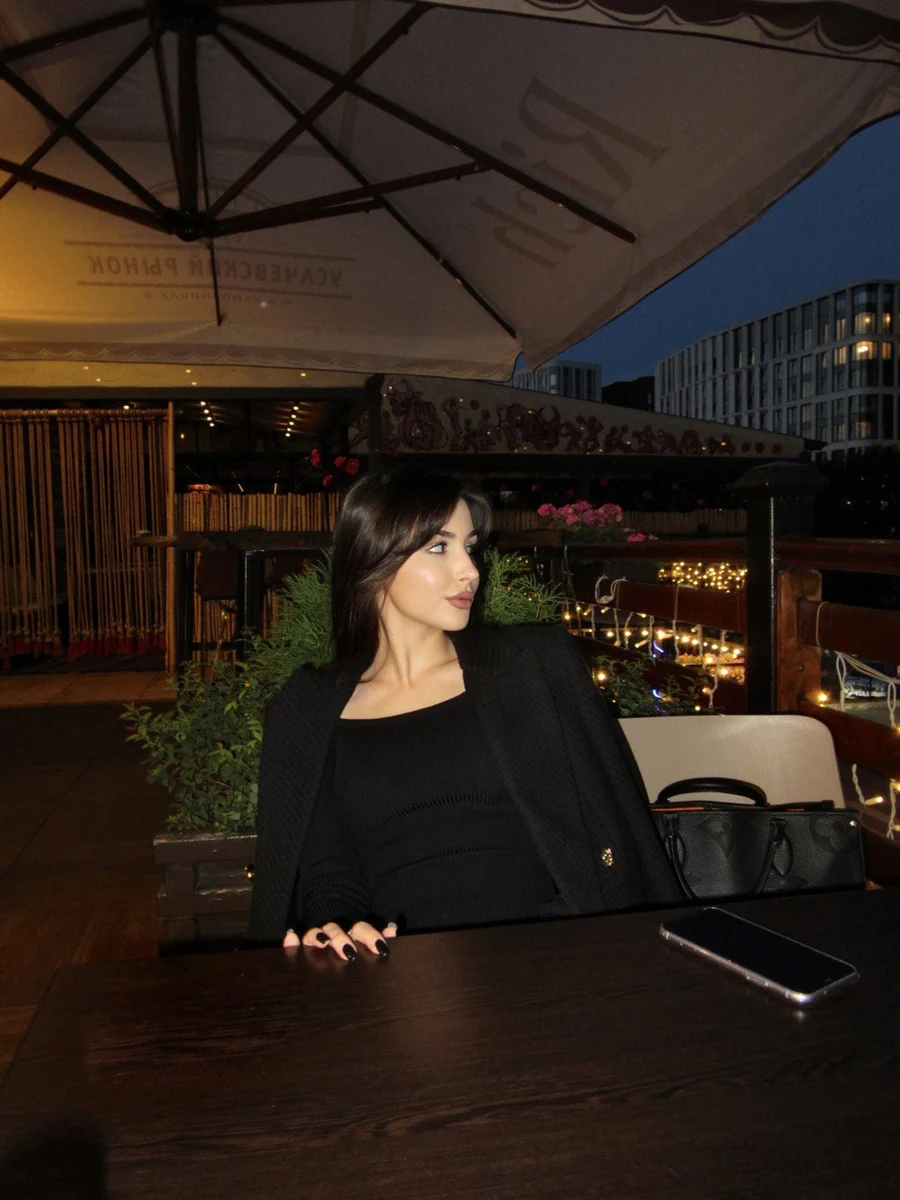 Lolita escort in Dubai