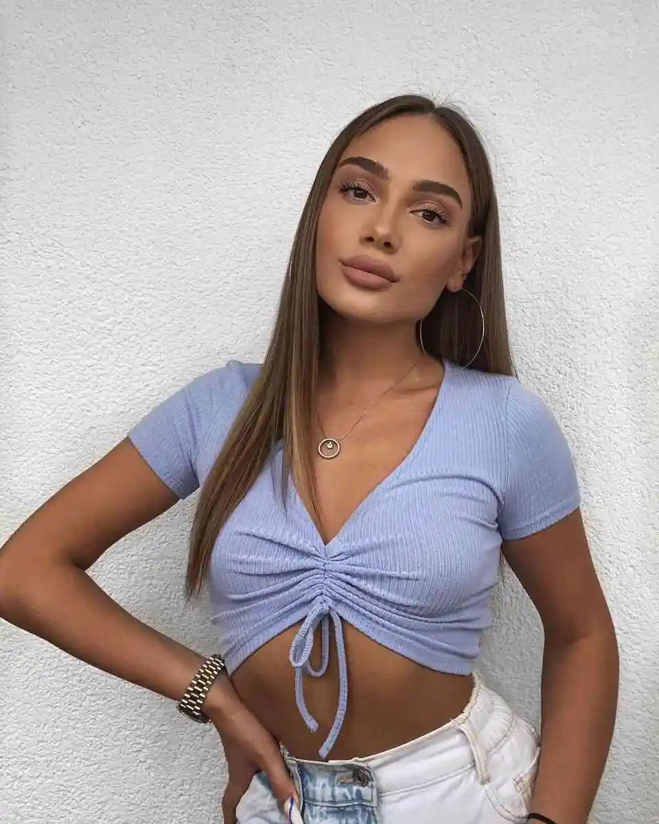 Lukeriya escort in Dubai