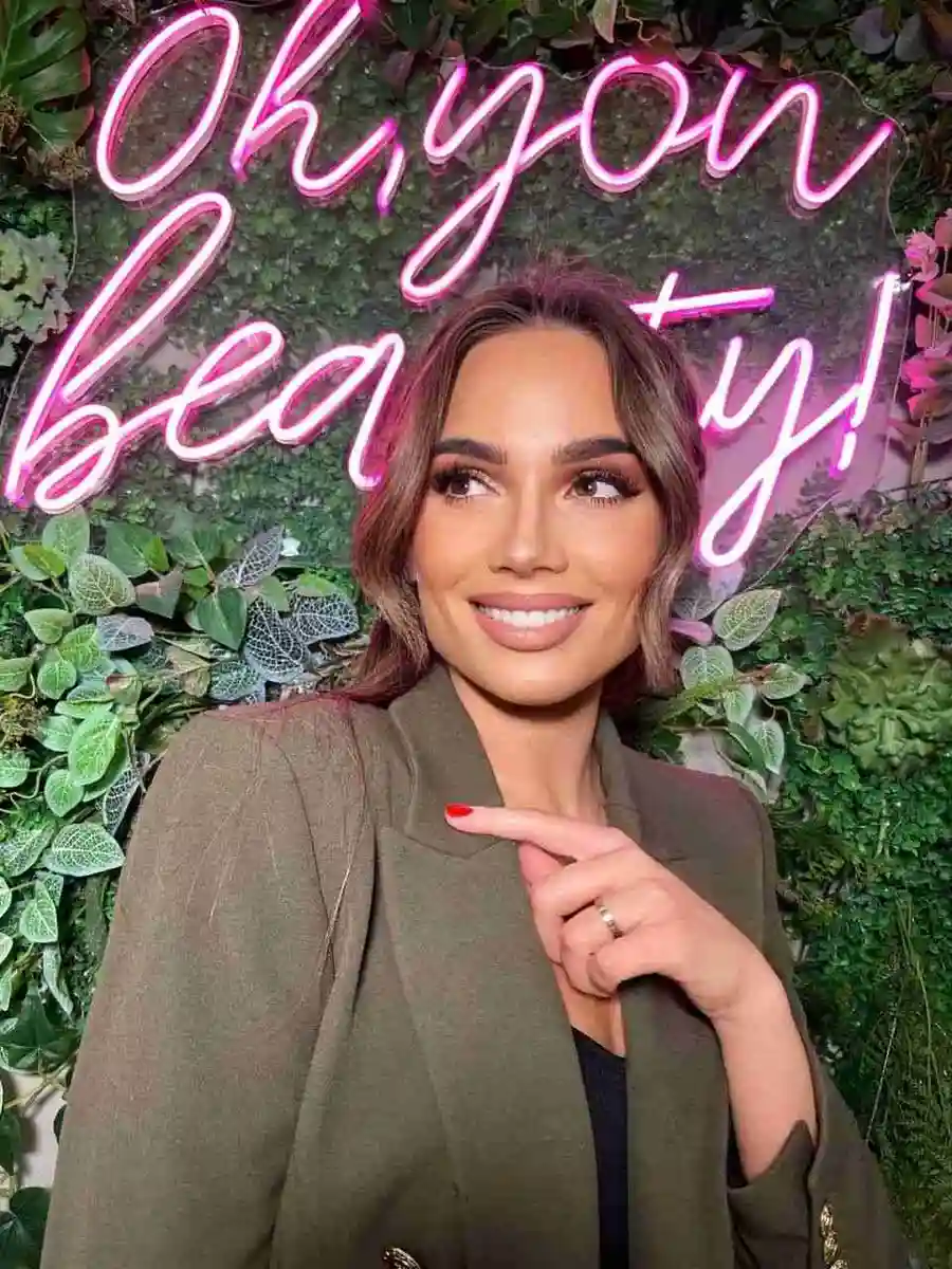 Lukeriya escort in Dubai