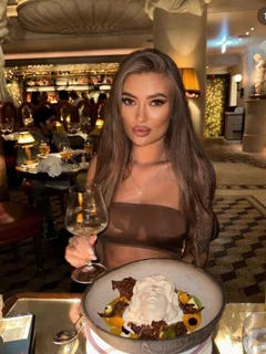 Lukeriya escort in Dubai