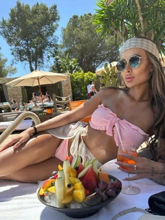 Lukeriya escort in Dubai