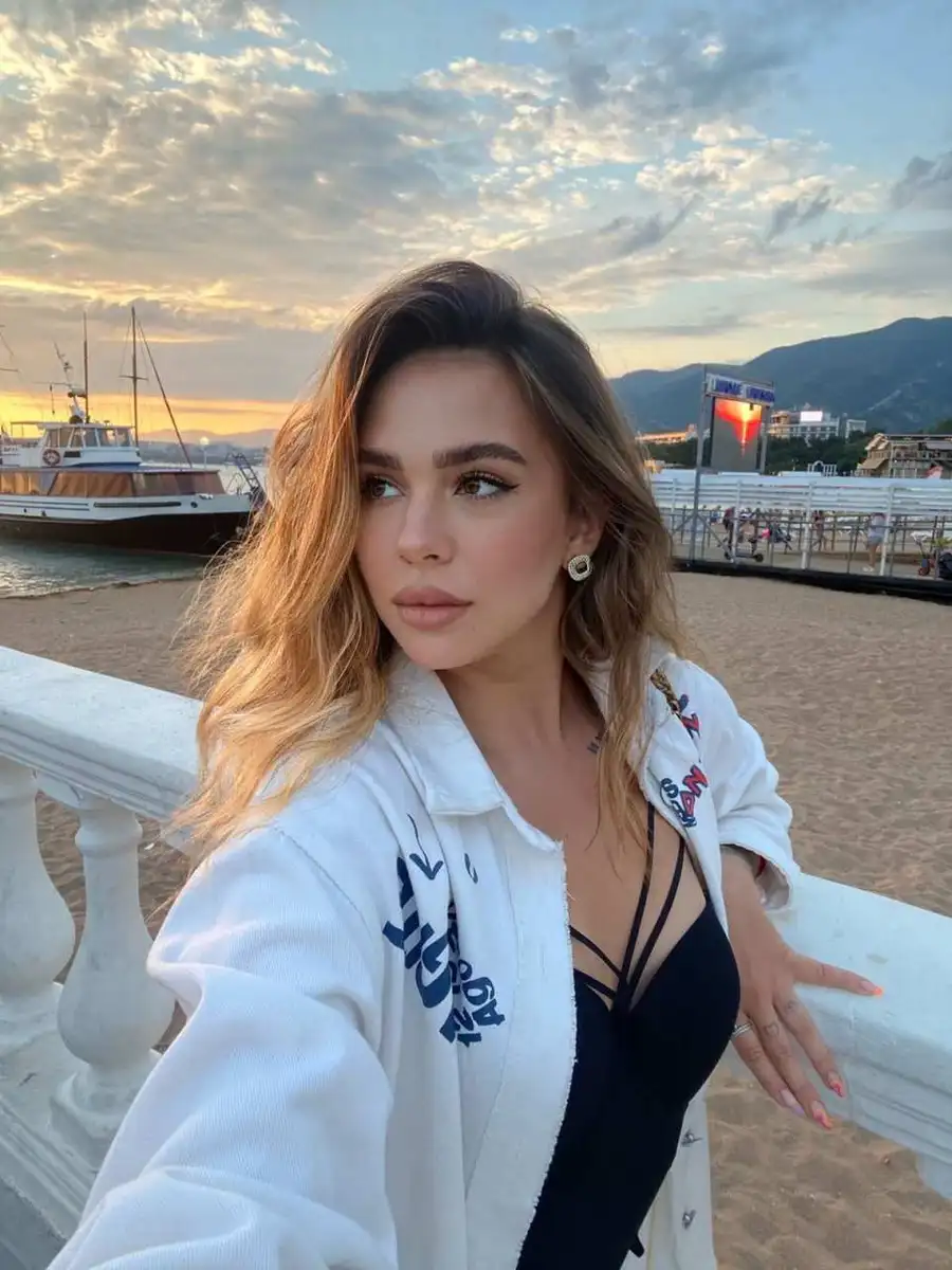 Lydia escort in Dubai