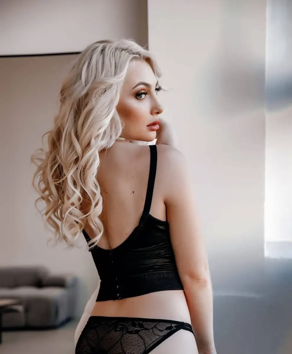 Margot escort in Dubai
