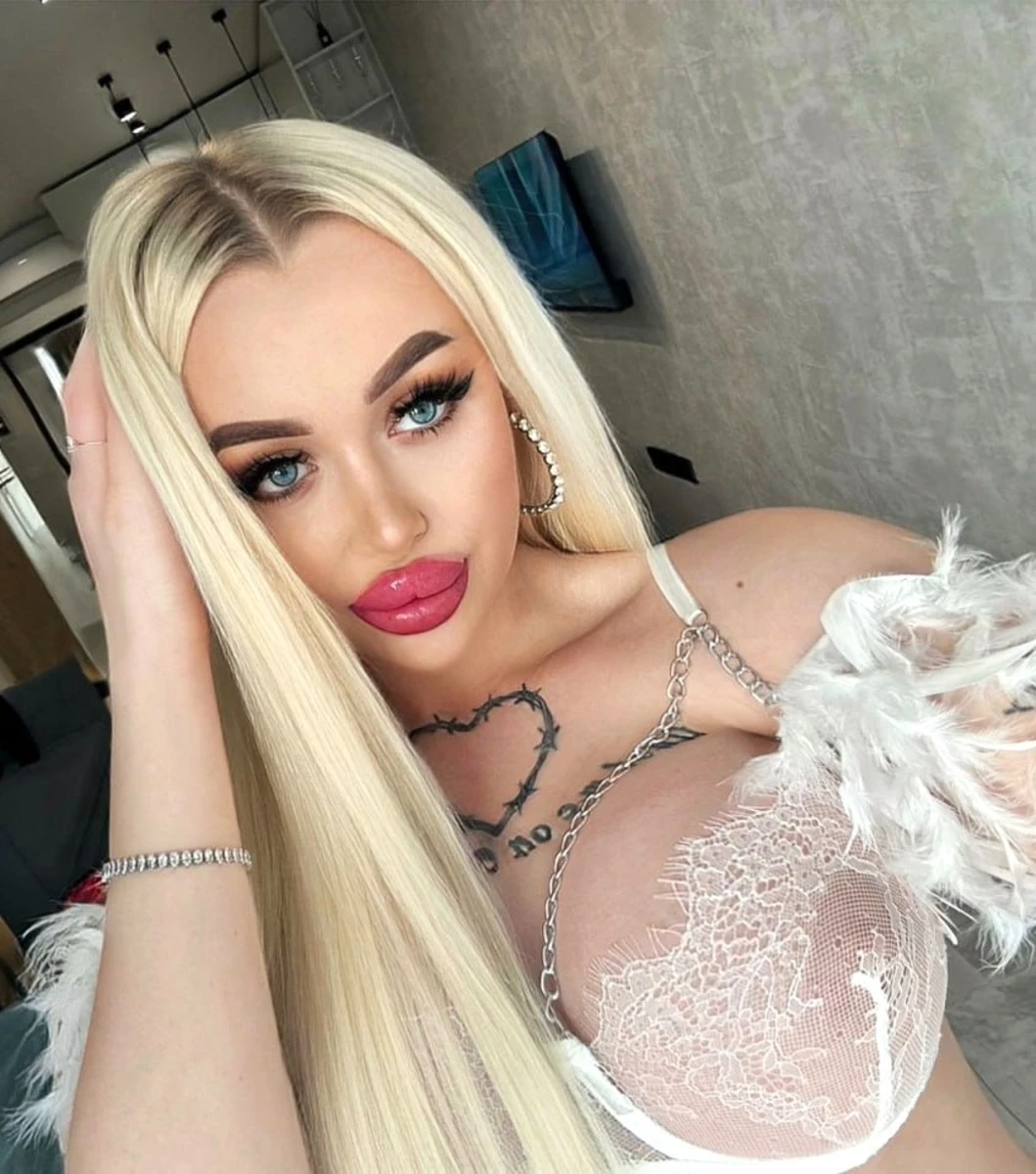 Marta escort in Dubai