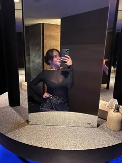 Moon escort in Dubai