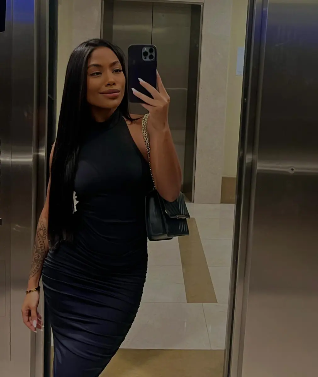 Naomi escort in Dubai