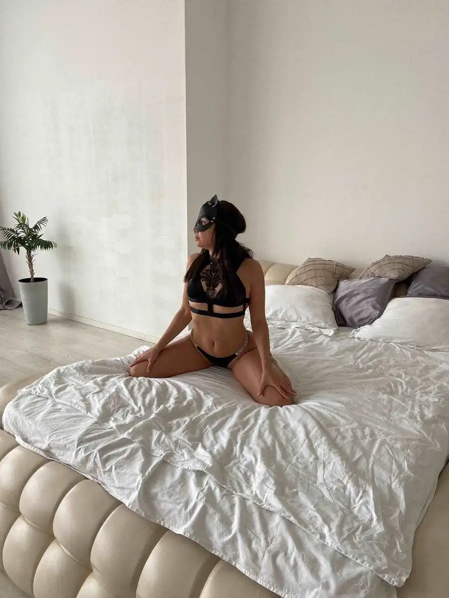 Sasha Escort in Dubai