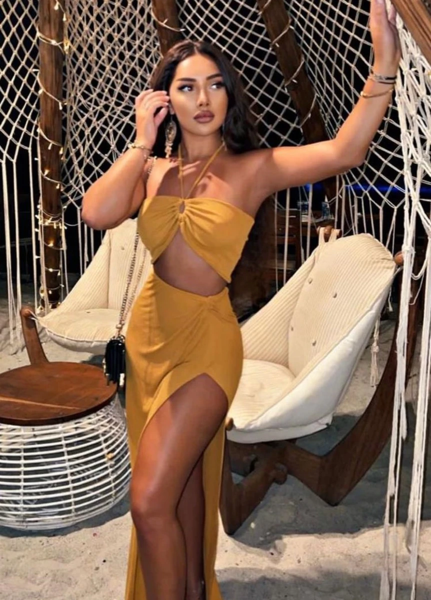 Valentina escort in Dubai
